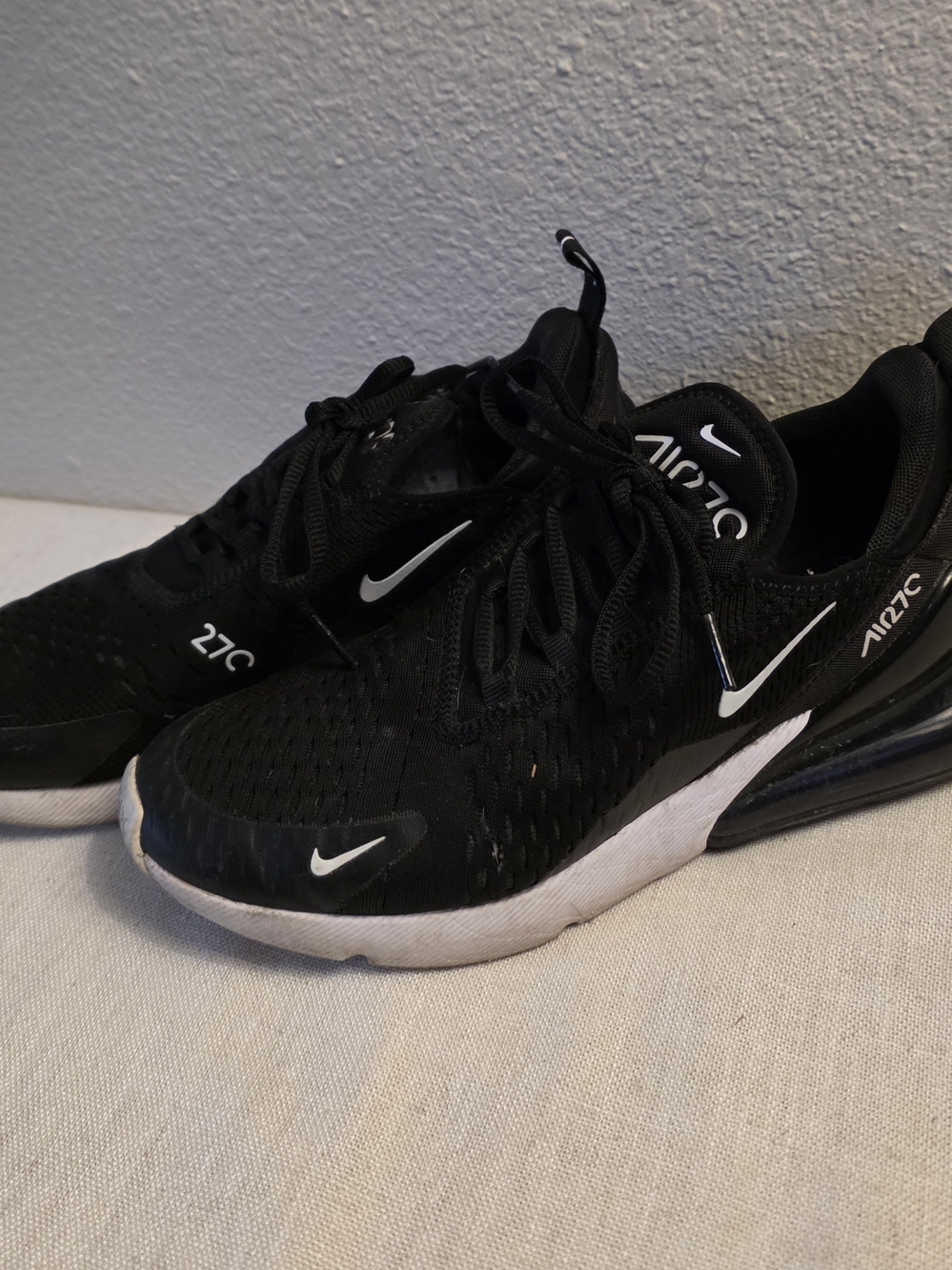 Nike Black and White Air Max 270 Sport Sneakers